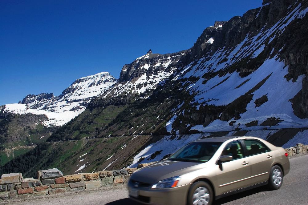 jb_loganpass_car_001.jpg