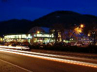 jb_umadamsctr-night_03