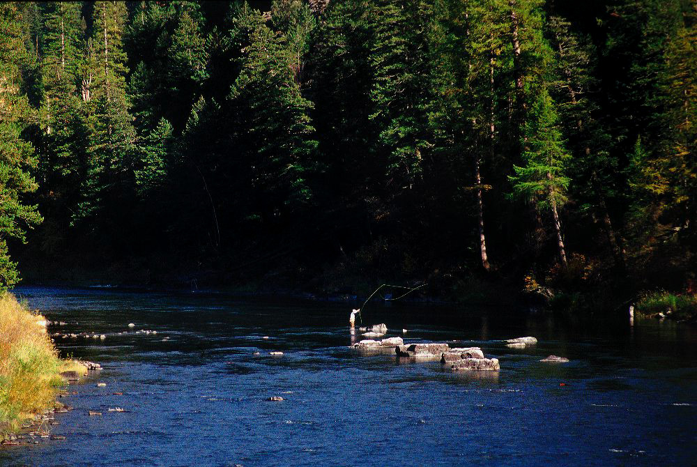 jb_blackfoot-flyfishing_001.jpg